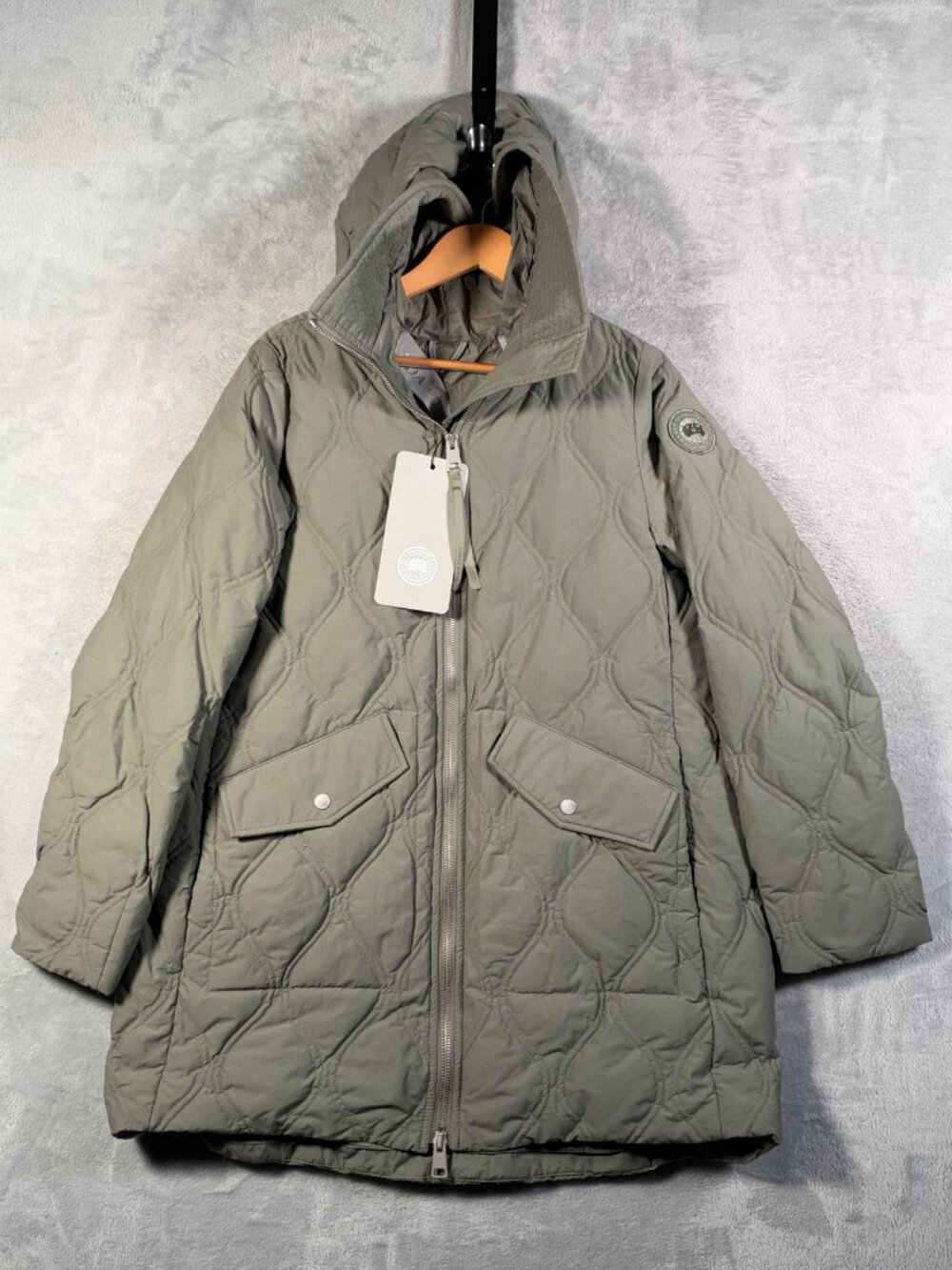 Canada Goose Coat Womens M Sagebrush Green Alessia Quilted Down Hooded Parka